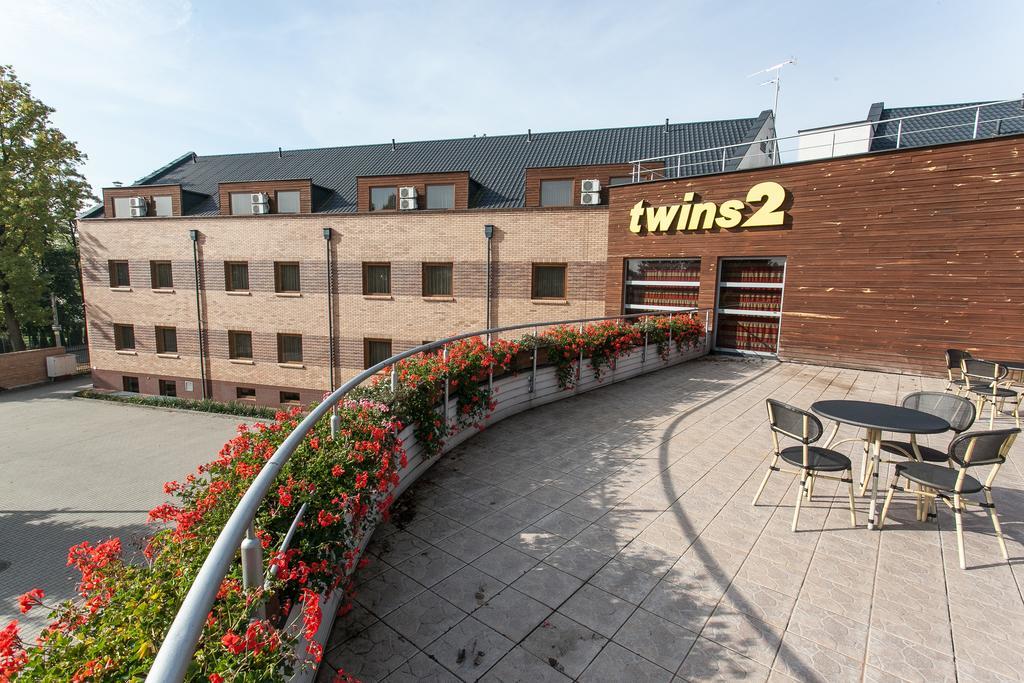 Hotel Twins II Warsaw Exterior photo